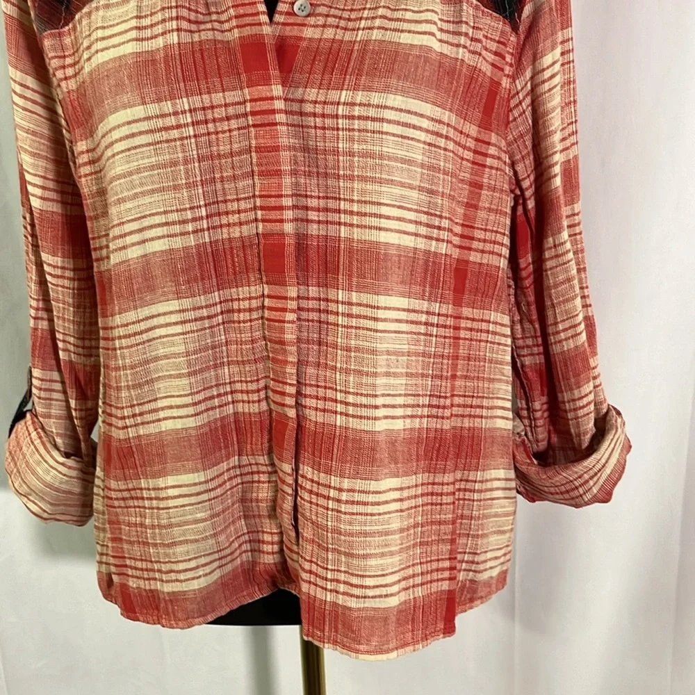 C&C California Chrysanthemum Red Mixed Plaid High Low Button Down Shirt - Picture 8 of 16